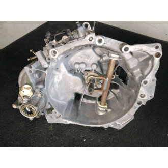 boite a vitesse C15 manuelle 5 vitesses  Ref : 20CJ10