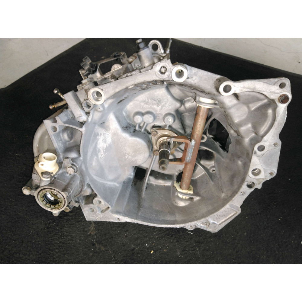 boite a vitesse C15 manuelle 5 vitesses  Ref : 20CJ10