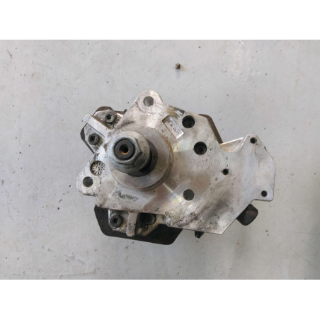 pompe d'injection trafic 1.9L Ref : 8200456693