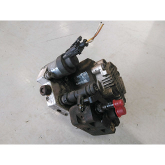 pompe d'injection trafic 1.9L Ref : 8200456693