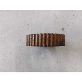poulie de pompe a injection trafic 1.9L Ref : 7700104018D