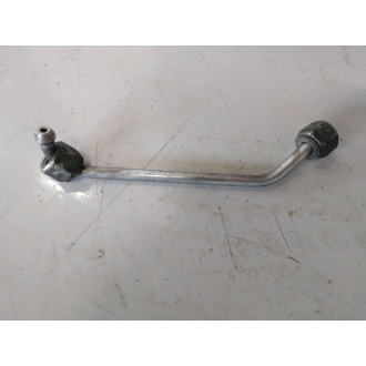 tuyau d'alimentation injecteurs trafic 1.9L Ref : 