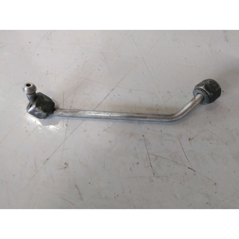 tuyau d'alimentation injecteurs trafic 1.9L Ref : 