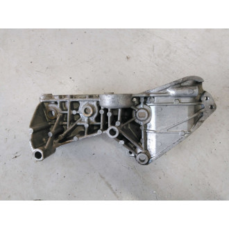 support alternateur Kangoo  Ref : 8200327134