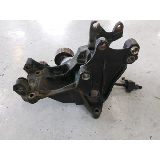 support alternateur berlingo 1.9L Ref : 96354600