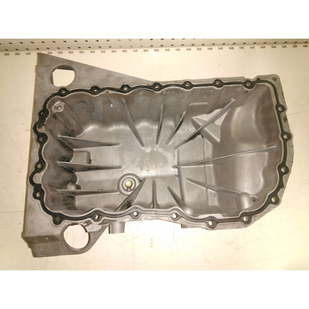 carter d'huile trafic II/Vivaro  Ref : 8200185680