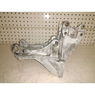 support pompe de DA berlingo 2.0L HDI Ref : 9643834880