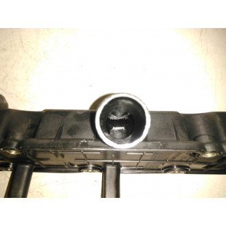 cache culbuteur berlingo 2.0L HDI
