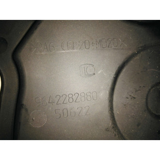 cache distribution berlingo 2.0L HDI Ref : 9642282880