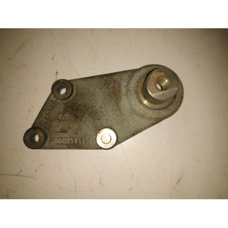 support alternateur Master II 97-03 Ref : 500358441