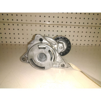 galet tendeur Master II 2.2L DCI 97-03 Ref : 8200761531