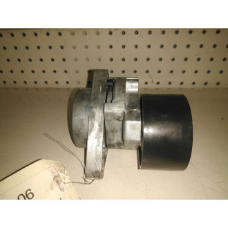 galet tendeur Master II 2.2L DCI 97-03 Ref : 8200761531