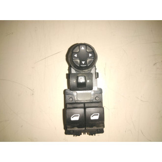 boutons lève vitre Jumpy III 2.0HDI 2018 avant gauche Ref : 96784561ZD