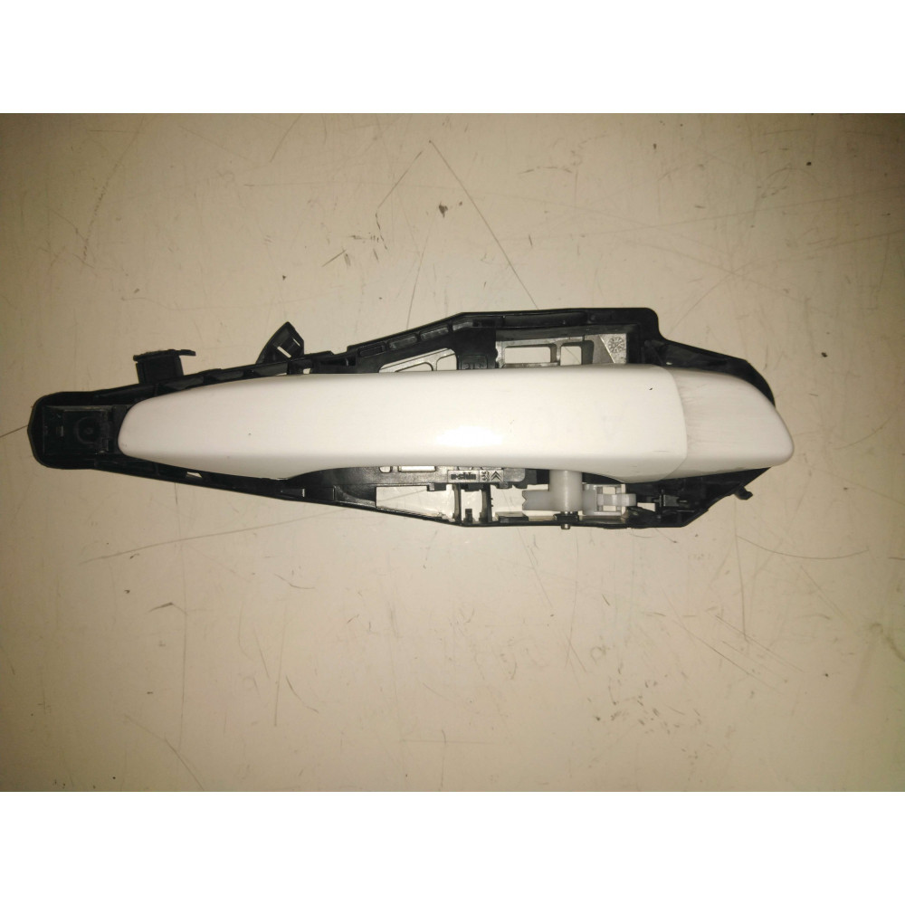 poignée de porte Jumpy III 2.0HDI 2018 avant droit  Ref : 9688834080