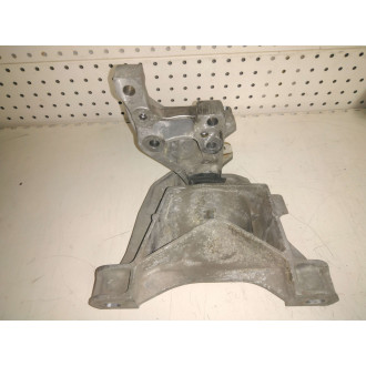 support moteur Jumpy III 2.0HDI 16V 2018 Ref : 4A110010