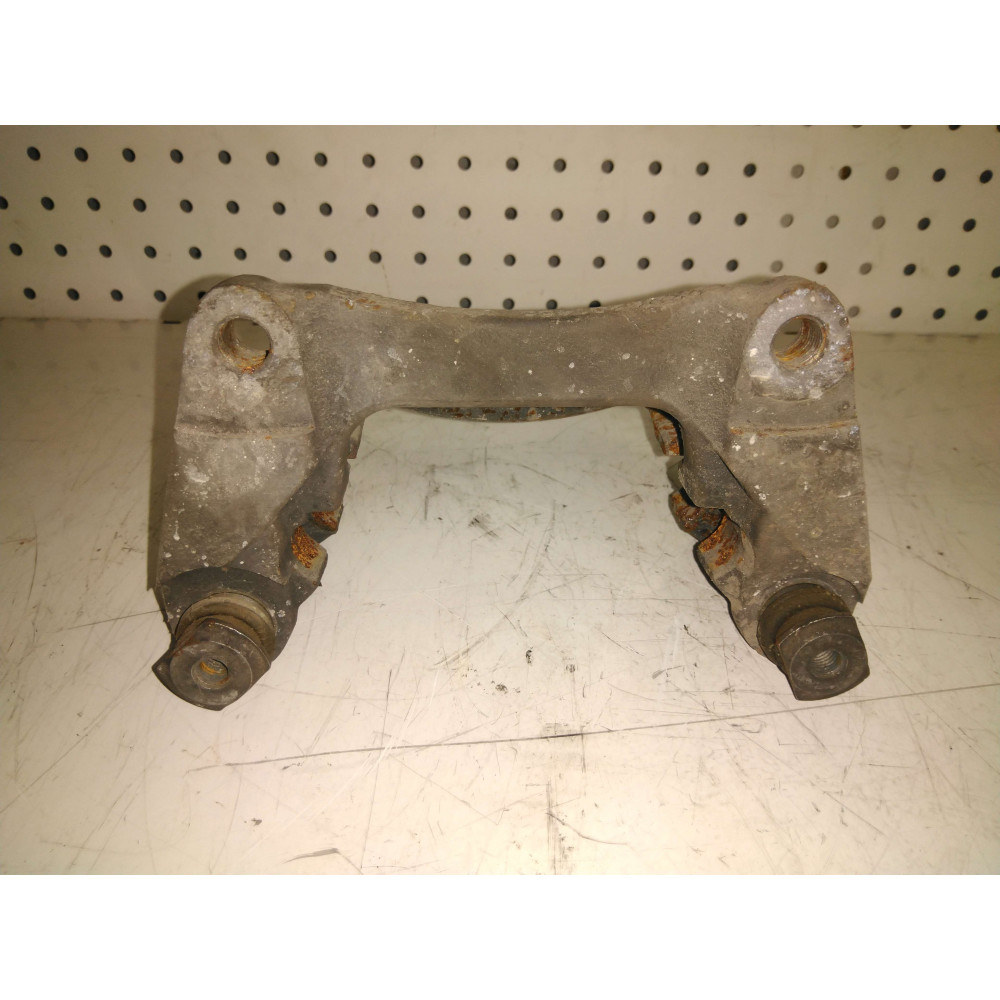 support d'étrier Master II/Movano/interstar 98-10 arrière G/D