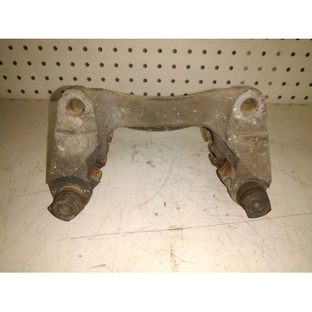 support d'étrier Master II/Movano/interstar 98-10 arrière G/D