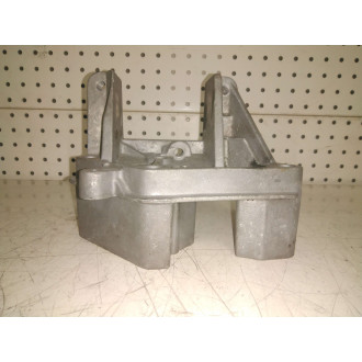 Support moteur Master II 03-10 Ref : 7700312867