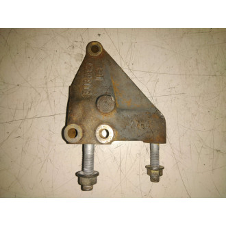 Support moteur Iveco 99-06 Ref : 500344426