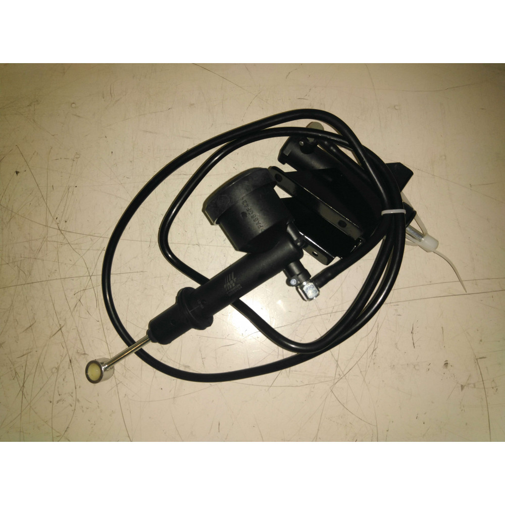 pompe d'embrayage Iveco Daily 99-06 + récepteur cylindre  Ref : 