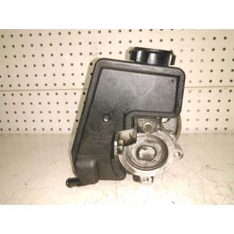 pompe de direction assistée Partner 2.0L 03-08 Ref : 26077655