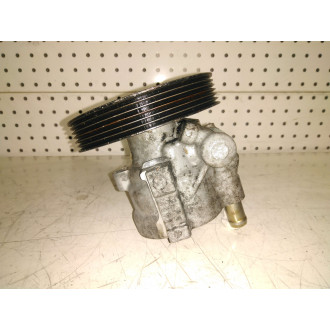 Pompe de direction assistée Trafic Primastar Vivaro 01-06 Ref : 8200024738