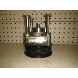 Pompe de direction assistée Iveco 14-19 Ref : 504385414