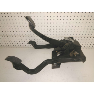 Pédalier Boxer Ducato Jumper 94-02 Ref : 1335042080