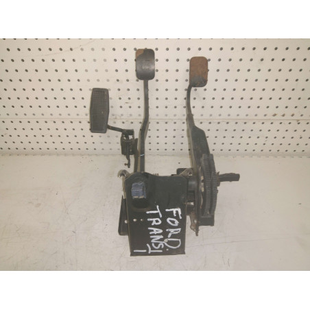 Pédalier embrayage et frein Transit 86-91 Ref : 86VB-7520-BE