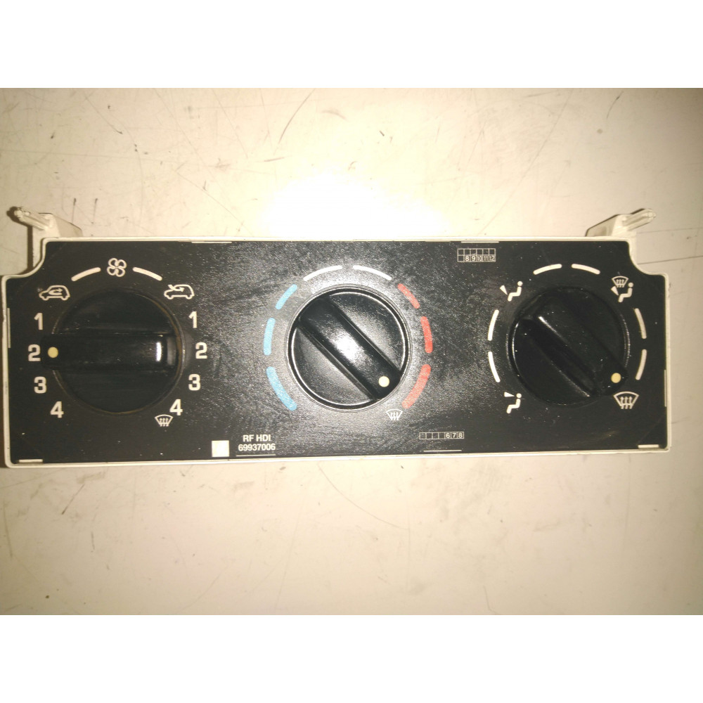 Commande chauffage Partner Berlingo 02-07  Ref : 030807D