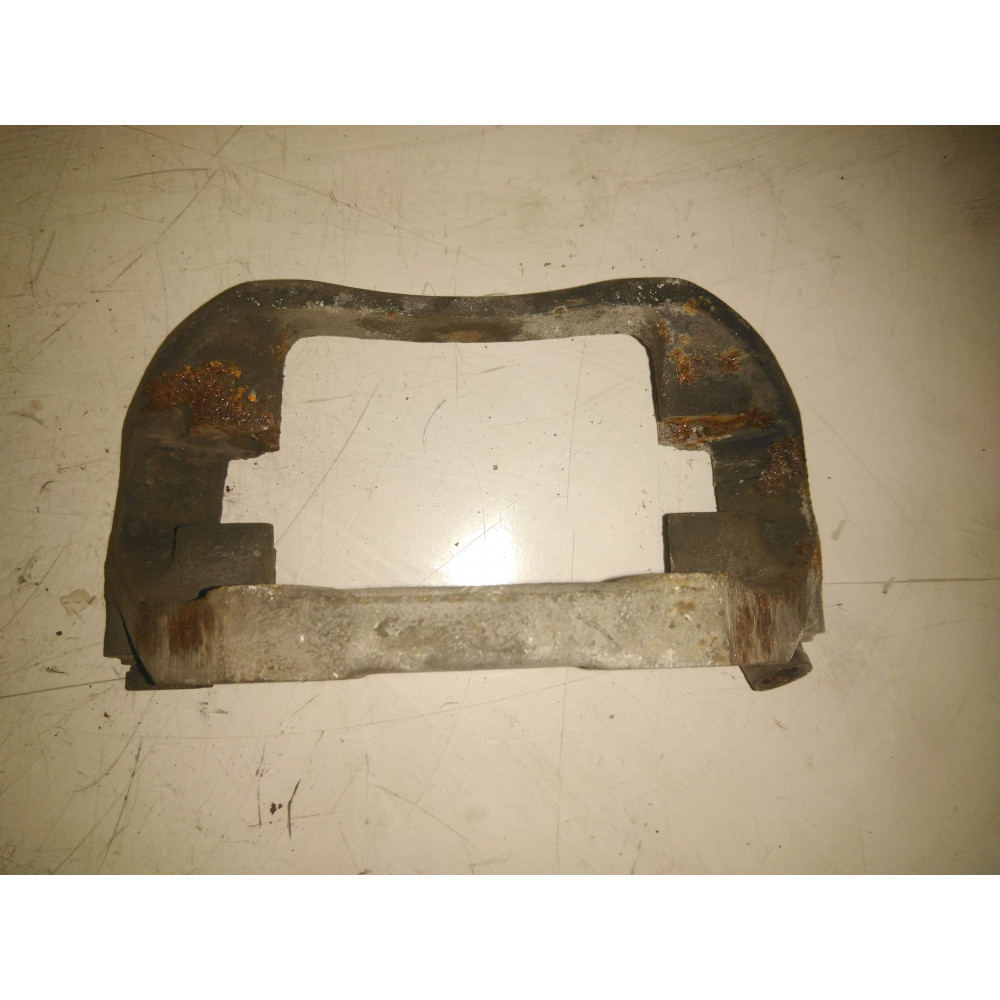 Support d'étrier avant Kangoo 03-08 Ref : 8361291/2