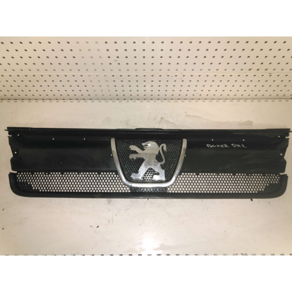 Calandre avant Boxer 02-06 Ref : 1304703070
