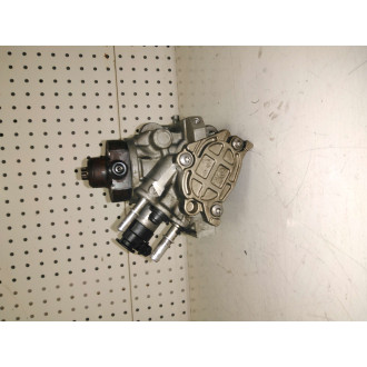 pompe d'injection carburant berlingo Partner 1.6 hdi Ref : 9688499680