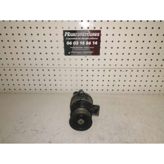 pompe de direction assistée Ford transit 2,4l Ref : 1c1q2a451ae