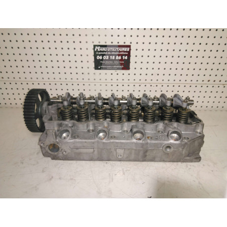 culasse hyundai H1  Ref : 4D56NQ23