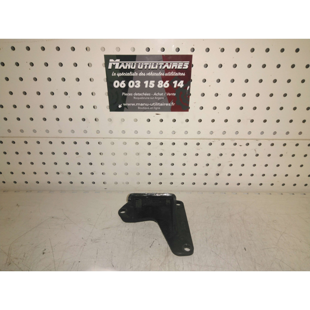support moteur hyundai H1 2,5l  Ref : 