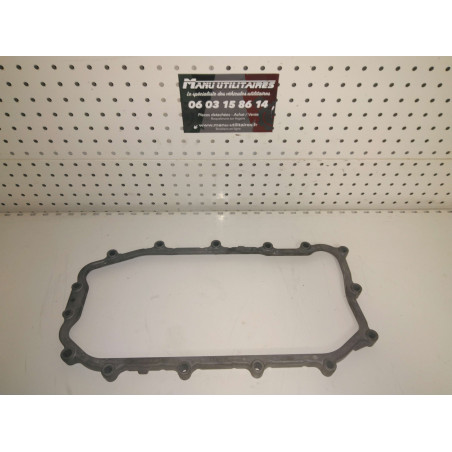 cerclage carter d'huile Iveco 2,3 l HPI Ref : 504018341