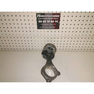 Piston Iveco 2,3 l HPI Ref : 