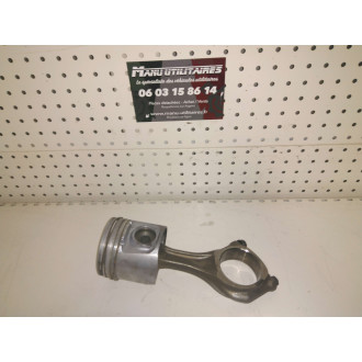 piston Iveco 2,3l HPI Ref : 