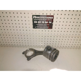 piston Iveco 2,3l HPI Ref : 