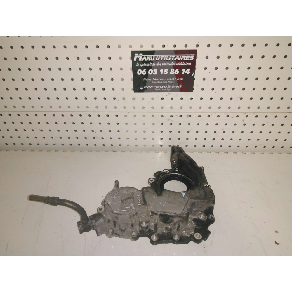 pompe à huile Iveco 2,3L HPI  Ref : F009D00748S
