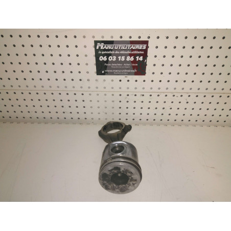 piston Iveco 2,3l HPI Ref : 