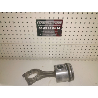 piston Iveco 2,3 L HPI  Ref : 