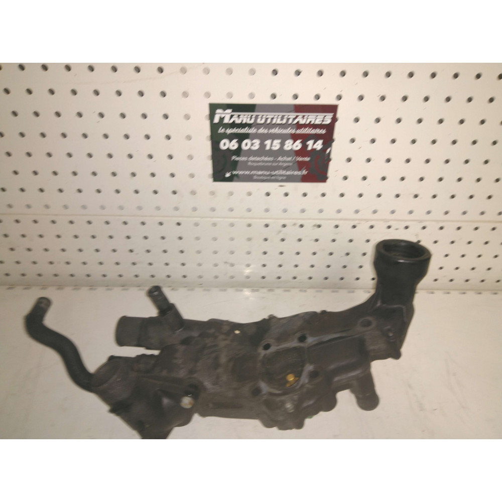 boitier thermostat Partner Berlingo 2,0l HDi  Ref : 9643211880