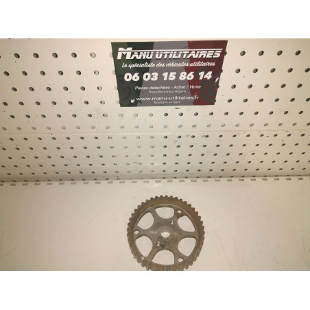 pignon de pompe a injection berlingo Partner 2,0l HDi  Ref : 