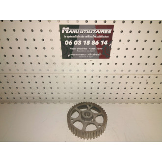 pignon de pompe a injection berlingo Partner 2,0l HDi  Ref : 