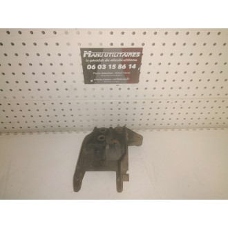 support/coussin moteur Renault Master 2 2,8l Ref : 7700308754E