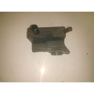 boitier reniflard Renault master 2 2,8l Ref : 224690T2