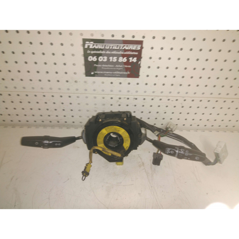 Comodo phare essuie glace hyundai H1  Ref : 934004a860