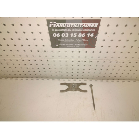 bride injecteur Peugeot boxer 3 2,2 Ref : 6C1Q9L535AC